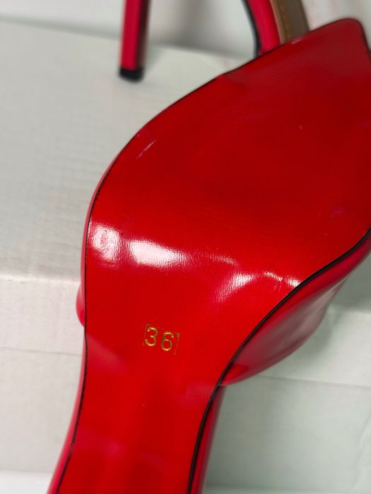 Мюли на каблуке, сабо, летние босоножки