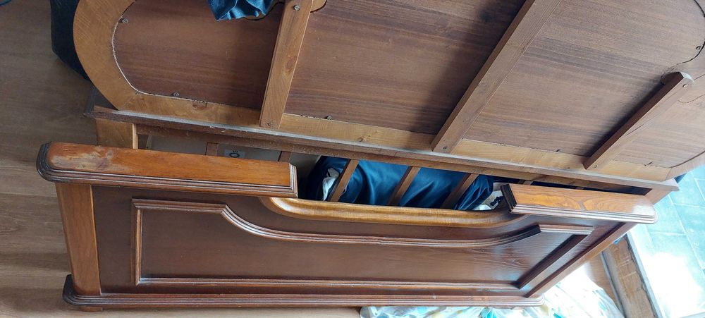 Estrutura de cama de casal