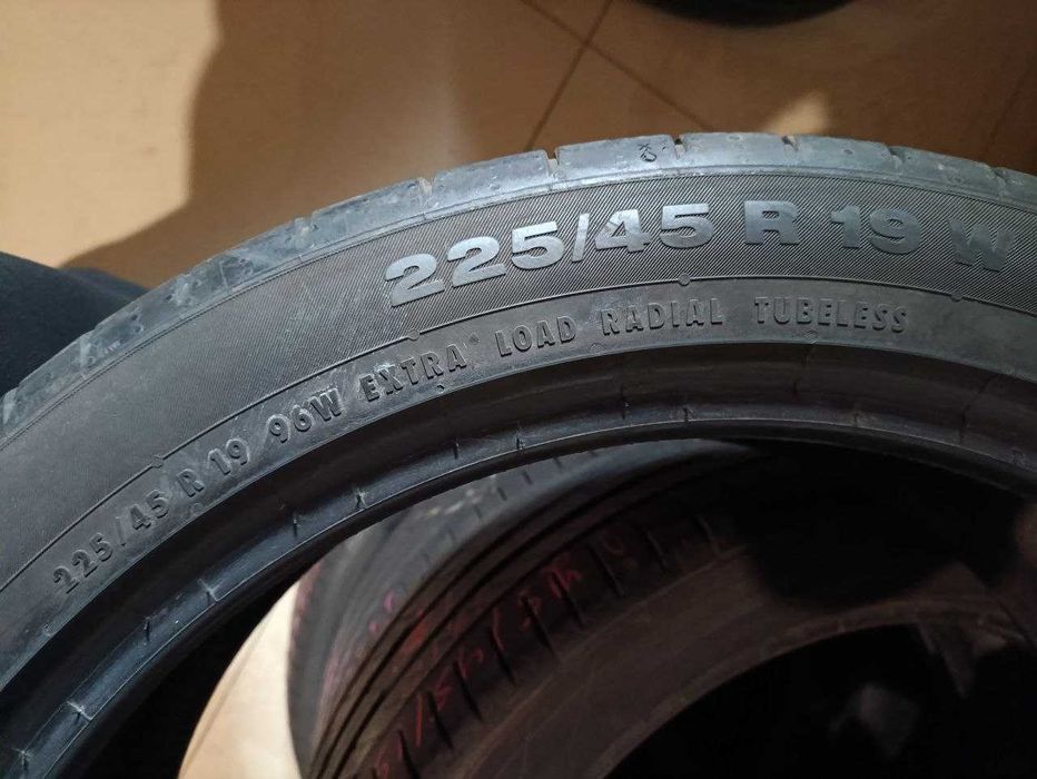 Пара шин б/у 225/45R19 96W CONTINENTAL ContiSportContact 5