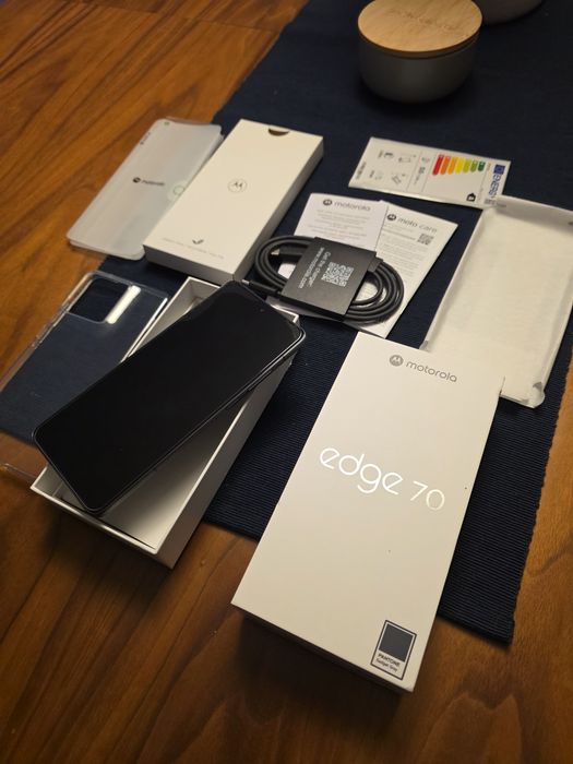 Motorola Edge 70 12GB/512GB NOVO. Troca/retoma. Oferta capa