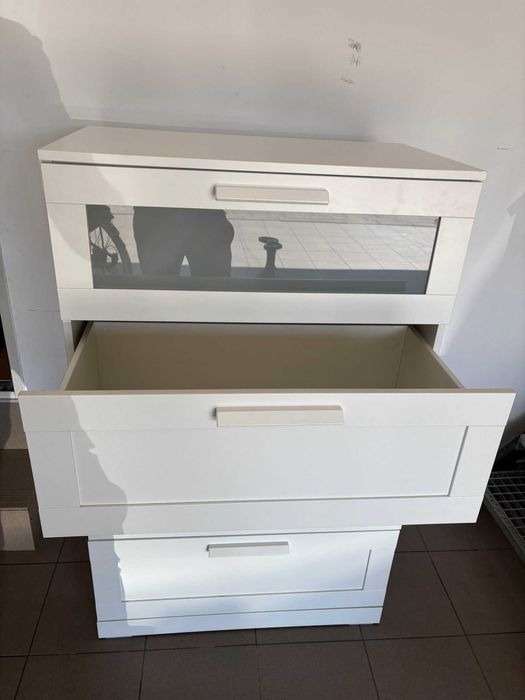 Sprzedam Komodę BRIMNES IKEA