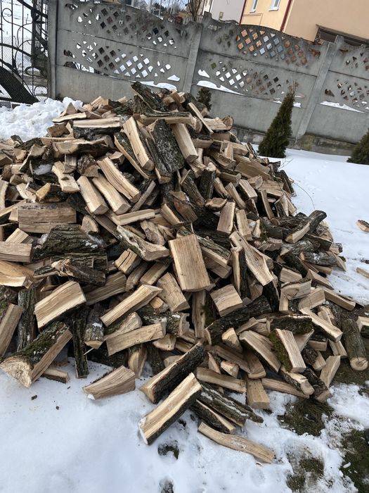 Дрова рубані ясен бук дуб пісок щебінь чорнозем