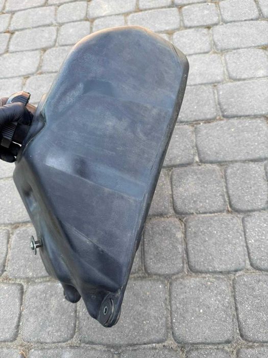 bak paliwa Suzuki LTZ 400 r 03-08 zbiornik kranik