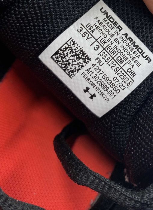 UNDER ARMOUR r.35,5 oryginalne buciki dziecięce/młodzieżowe sportowe