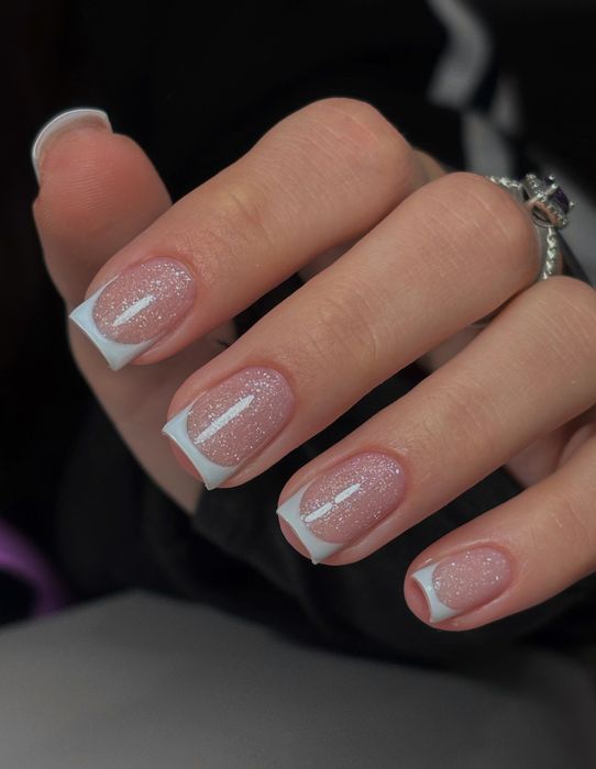 Маникюр и педикюр район Бавария