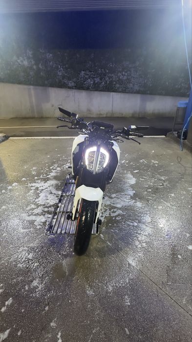 KTM Duke Duke 390