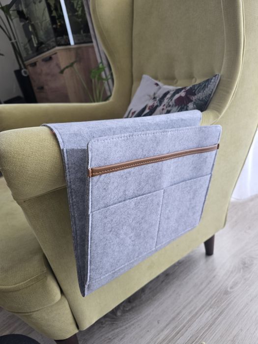 organizer na łóżko kanape fotel na piloty książkę szary na rzep