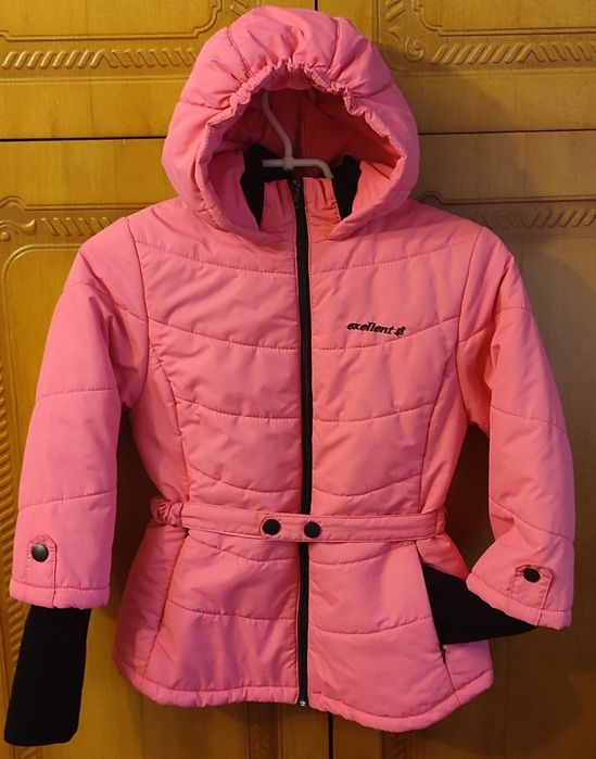 Демісезонна куртка на зріст 146 см