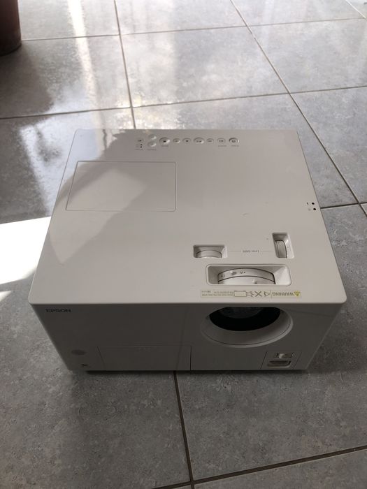 Projector Epson EMP-TWD1