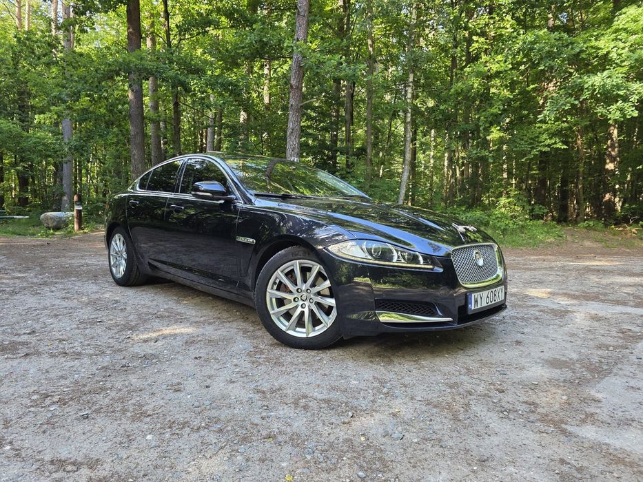 Jaguar XF