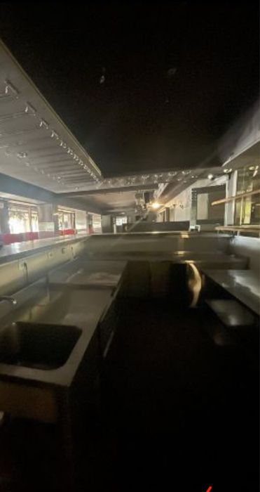 Сдаю 1054м ГЕНЕРАЛА ПЕТРОВА‼️Ресторан Магазин Производство Супермаркет