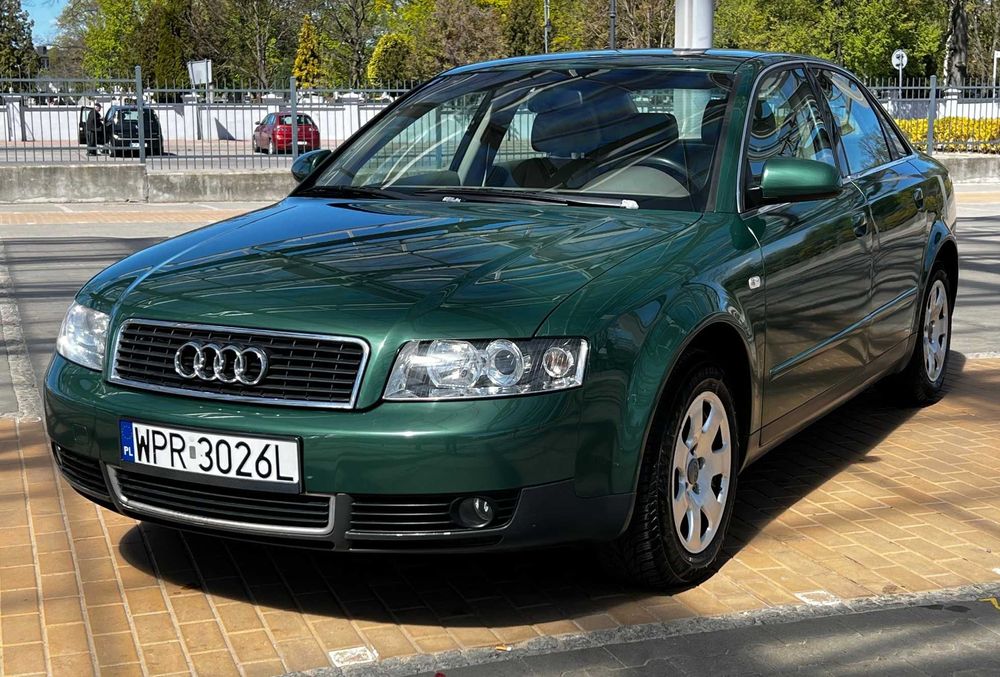 Audi A4 B6 2.0 MPI BENZYNA II WŁAŚCICIEL Klimatyzacja 4 el szyby