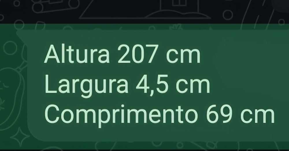 Portas antigas de boa madeira ,têm 70anos