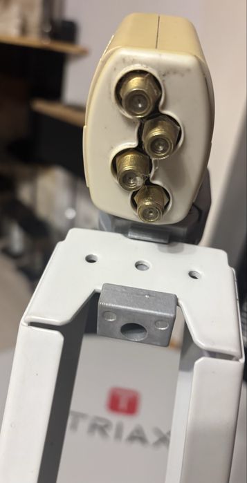 Talerz anteny satelitarnej 95 cm z konwerterem