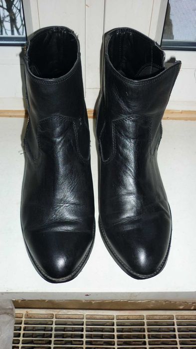 Skórzane damskie botki  r; 40