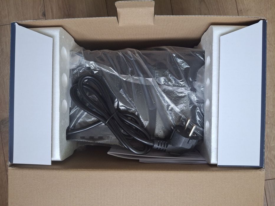 Дбж  PowerWalker VI2200 STL 10121077