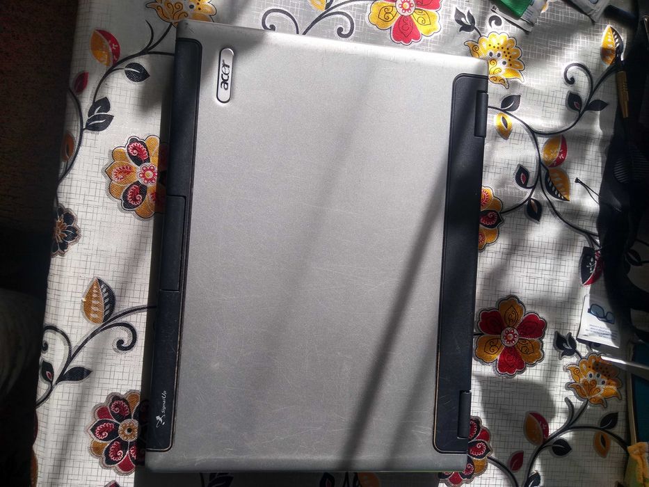 Komputery na części lub w całości