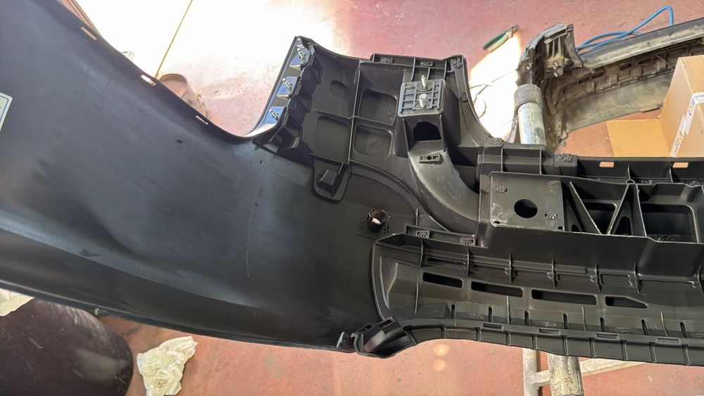 Pára-choques traseiro novo, Audi A4 B7 avant(8ED) 1.9 tdi (85kw/116cv)(11.2004-06.2008)