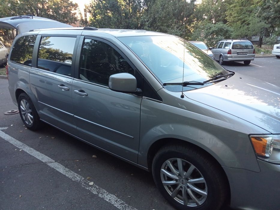 Dodge grand caravan 2017