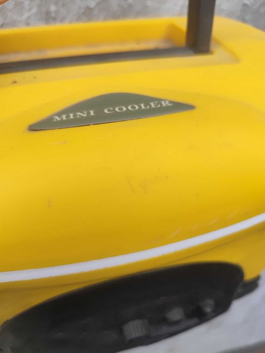 Радио -мини-холодильник