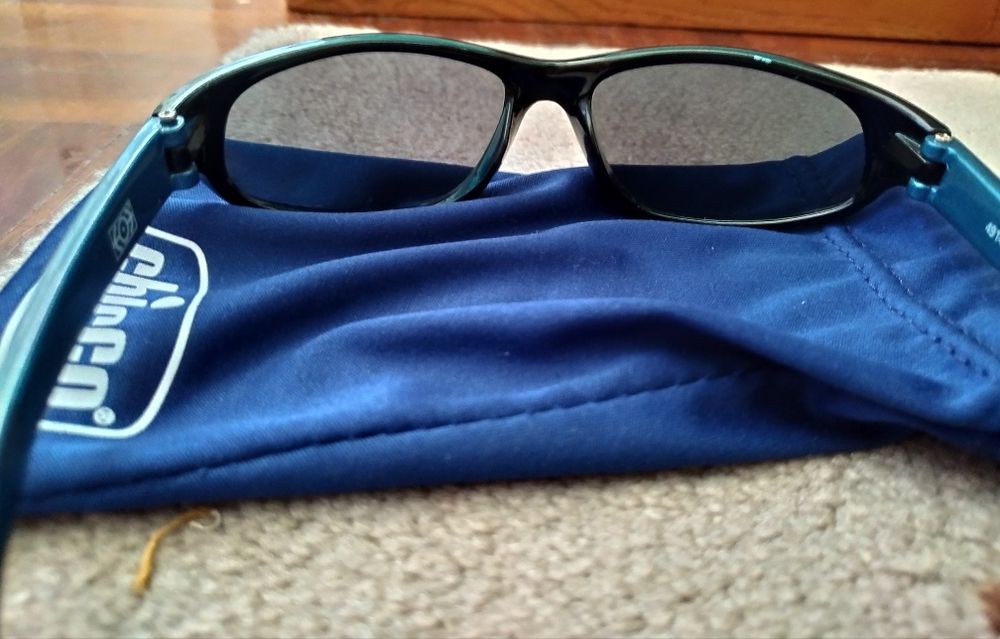 Óculos de sol de criança da Chicco