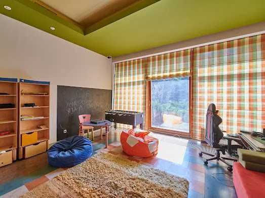 Неймовірний будинок резиденція 1200м2 Нові Безрадичі Обухівський