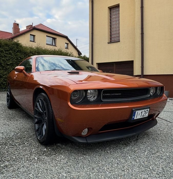 Dodge Challenger