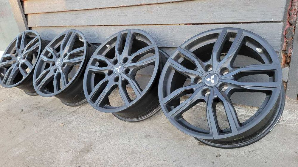 Диски R17 5x114,3 Mitsubishi Mazda Nissan Toyota Subaru Lexus Renault