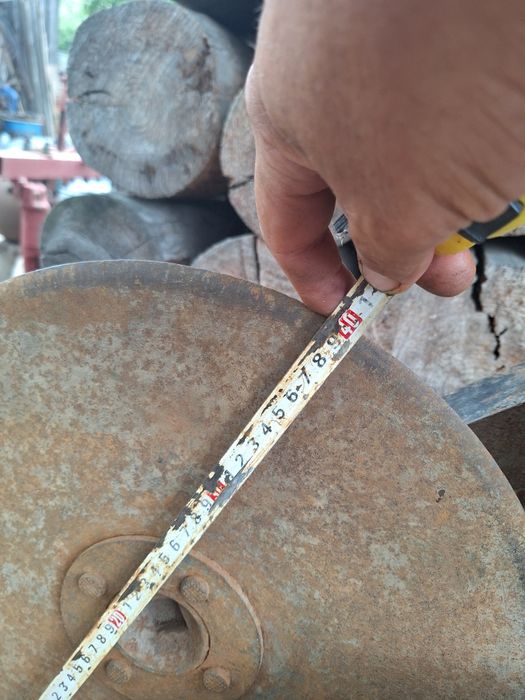 Диск відрізний до плуга.