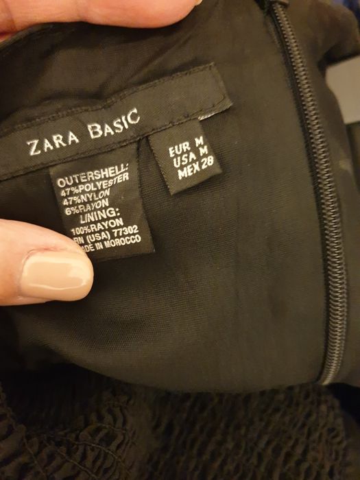 Mała czarna Sukienka rozkloszowana na bal, imprezę 38