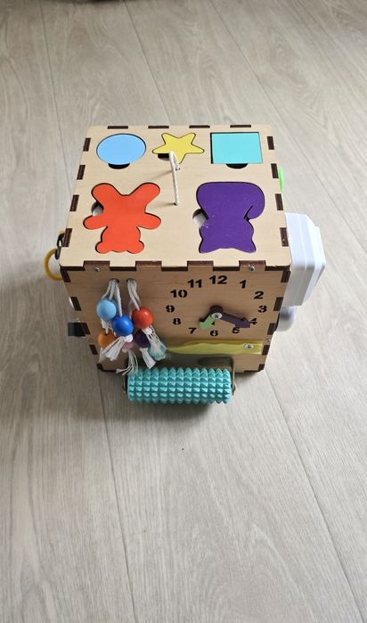 Іграшка дитяча Бізікуб