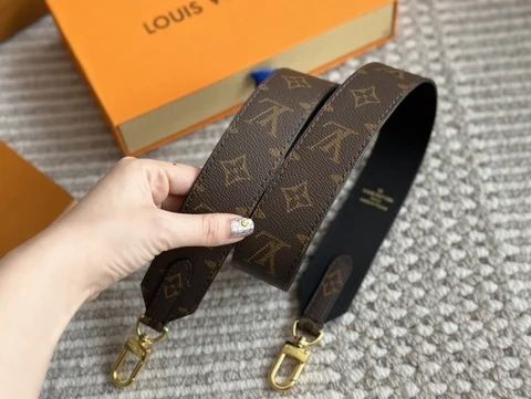 Плечові ремні до сумок  Louis Vuiton