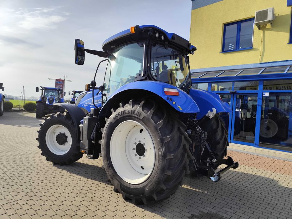 New Holland T6.145 Dynamic Command
