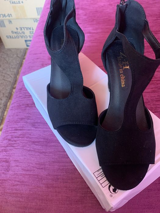 Buty letnie na obcasie