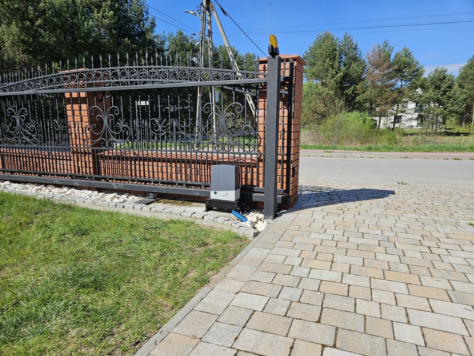 Napędy do bram wjazdowych Nice Came Bft Faac itp