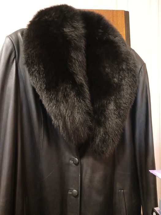 Пальто натуральна шкіра