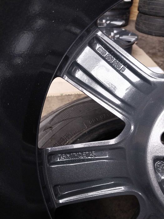 R 17 Audi. 5*112, 7,5 j, ET 45, dia 57,1.. Ціна за 4 шт.. 11200.