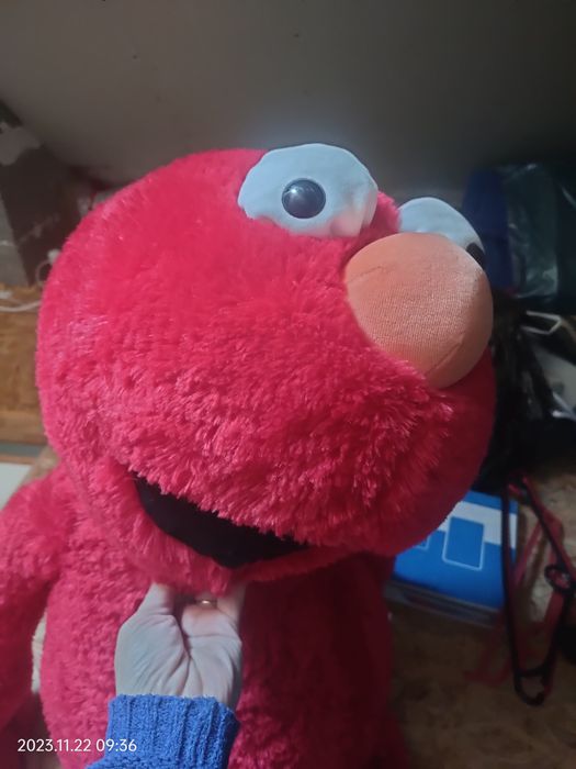 Pluszak elmo czerwony