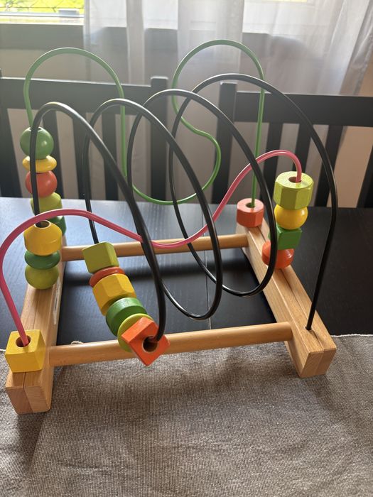 Brinquedos de madeira ikea