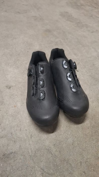Sapato ciclismo tabolu novos.