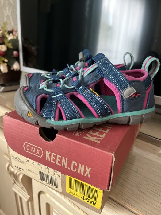 Босоніжки KEEN 27/28р.