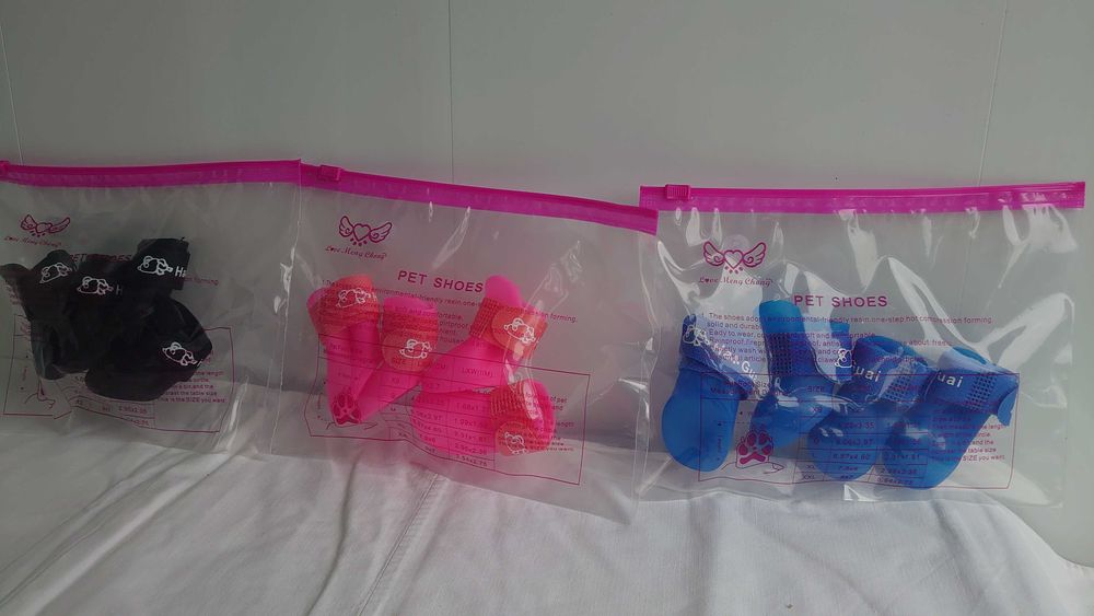 Обувь для собак, непромокаемые резиновые сапожки (разн.размеры, цвета)