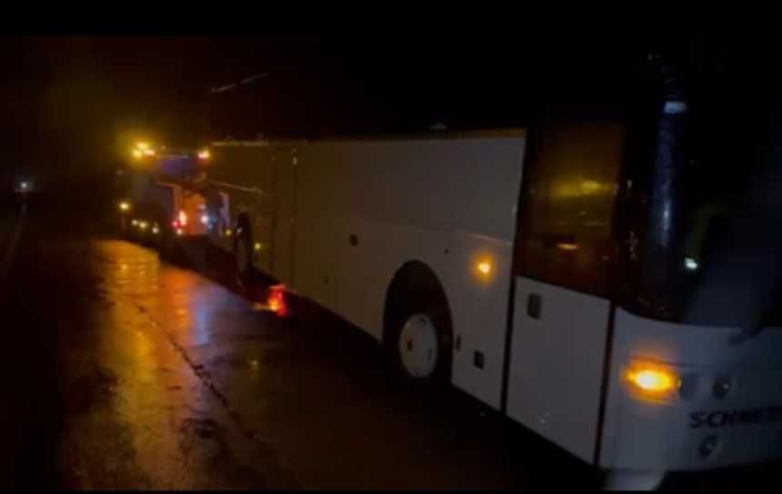 Грузовой эвакуатор (фуры, автобусы, спецтехника)