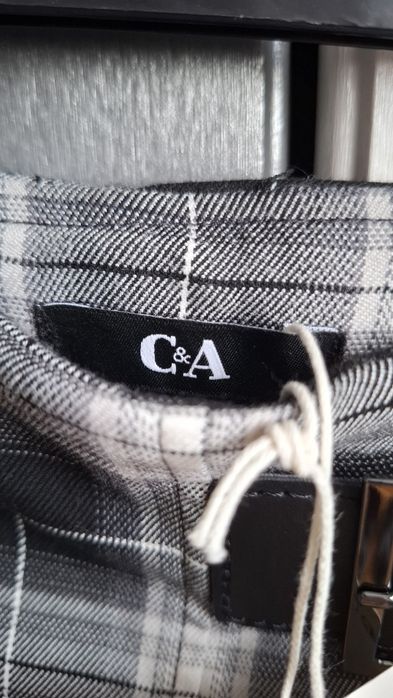 Спідниця в клітинку C&A з ременем. НОВА!