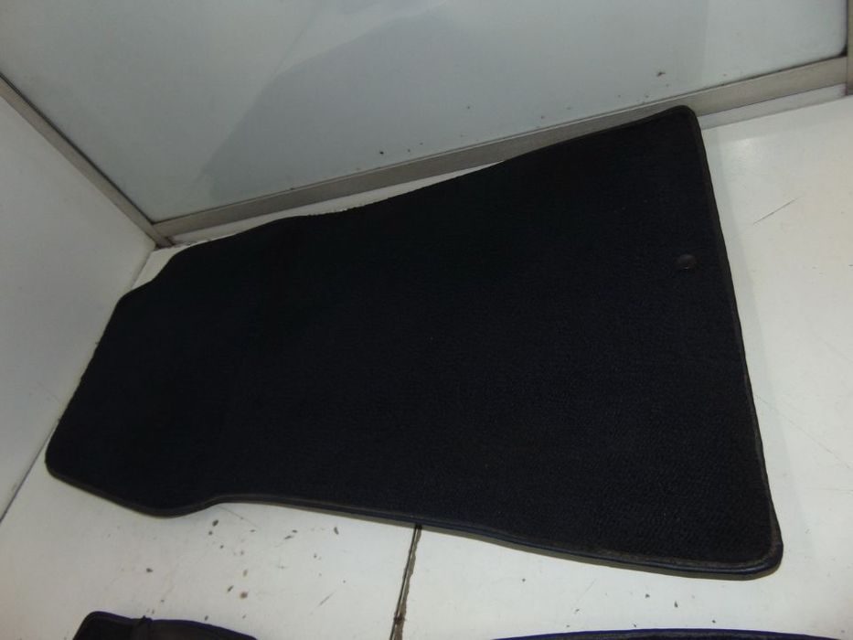 Mercedes w201/190 tapetes originais