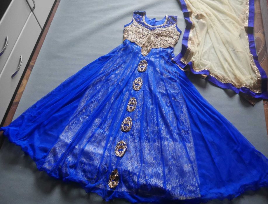 Размер 44 Индийский восточный костюм, анаркали, сари индийское