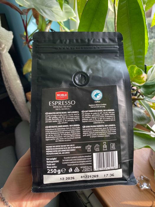 Kawa ziarnista Noble Espresso, 250 g, intensywność 4/5