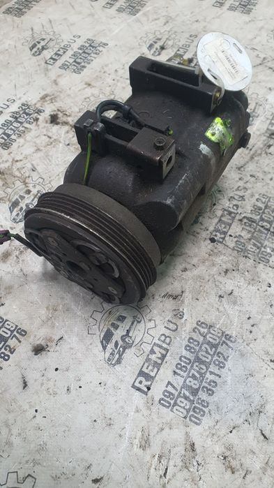 Компресор кондиціонера Audi a4 b5