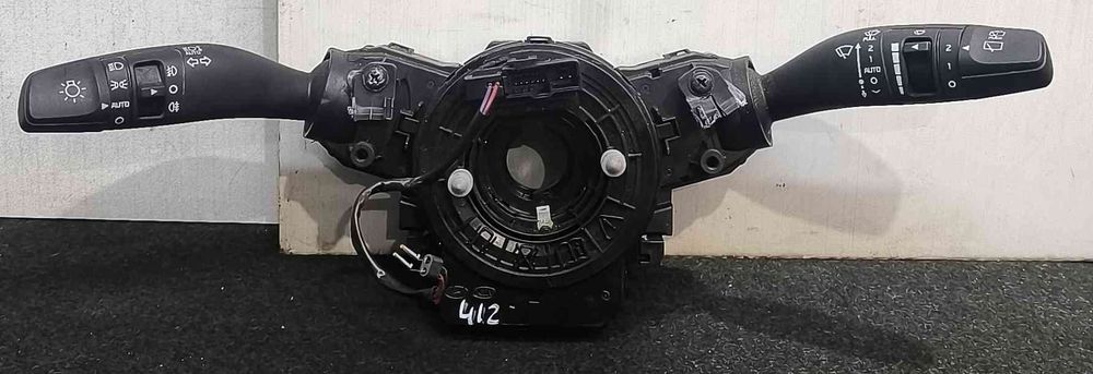 Conjunto / Manetes de Luzes e Limpa Vidros 93404-H8960 - KIA STONIC