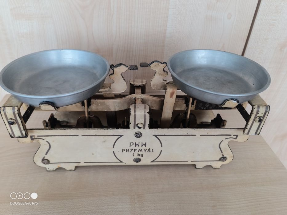 Stara waga szalkowa 1 kg
